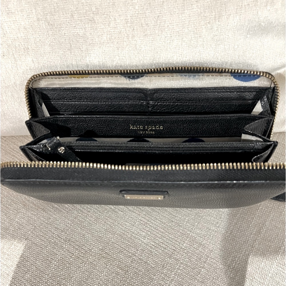 Kate Spade Continental Zip-around Black Leather Wallet - Picture 2 of 13